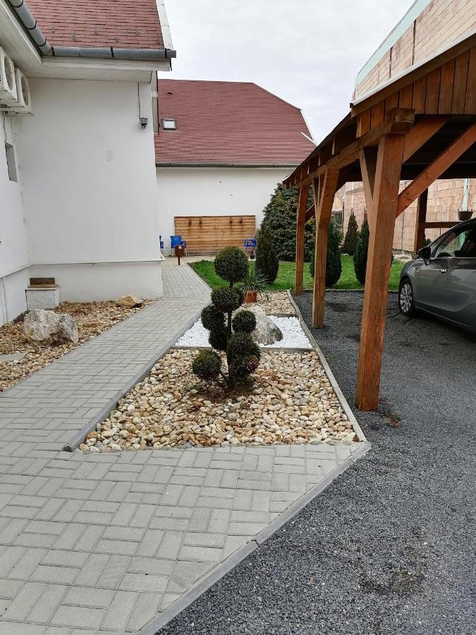Joos Apartman Sárvár Zewnętrze zdjęcie