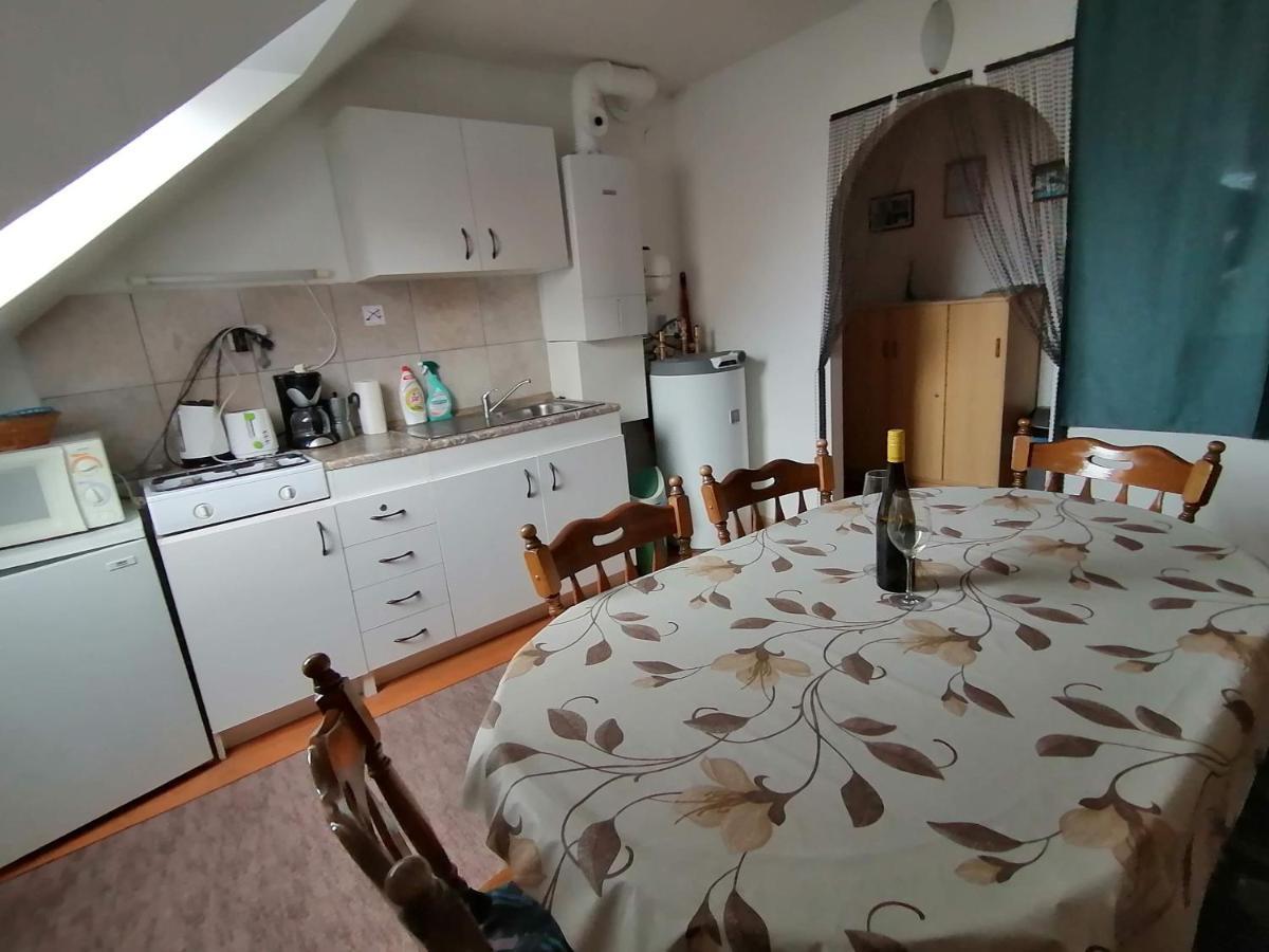 Joos Apartman Sárvár Zewnętrze zdjęcie
